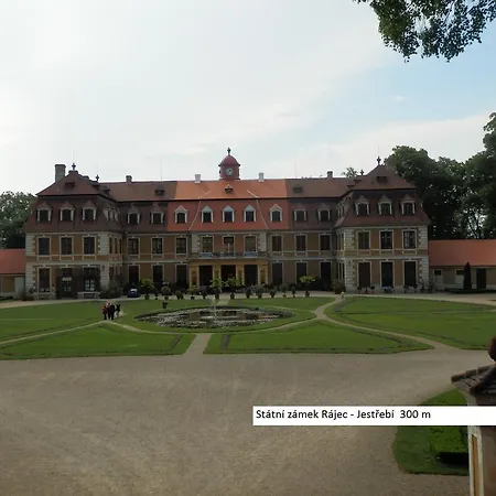 Moravsky Kras Apartment Rajec-Jestrebi